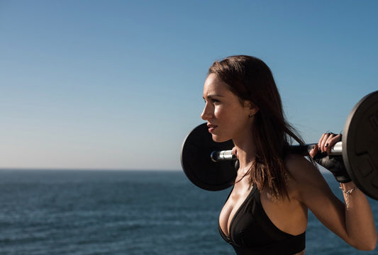 vrouw krachttraining