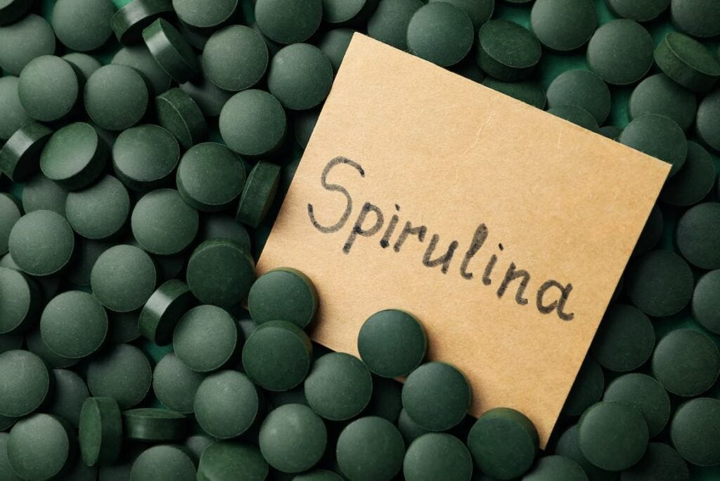 Televisie kijken hiërarchie Verenigen Wat is spirulina? Werking & bijwerkingen | Vitamines.com