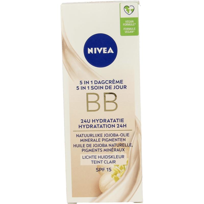 Nivea Essentials BB cream light SPF15 50 ml