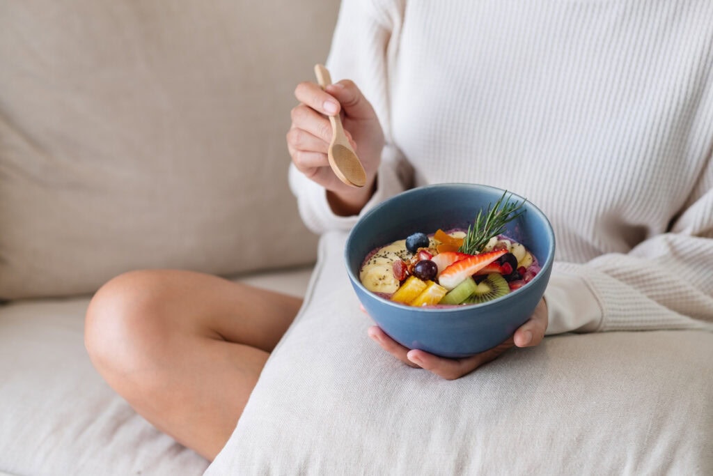 Vrouw heeft 1200 calorieën dieet weekmenu